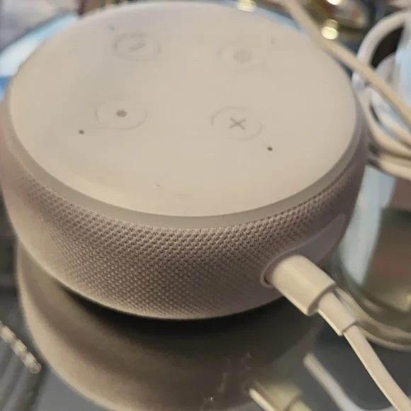 Amazon echo - Picture 2 of 2